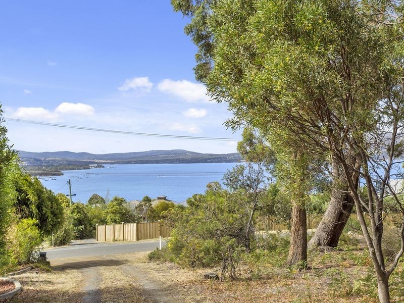 76 Davies Road, Lower Snug TAS 7054