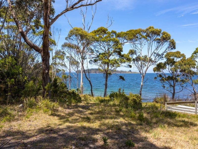 . Channel Highway, Charlotte Cove TAS 7112