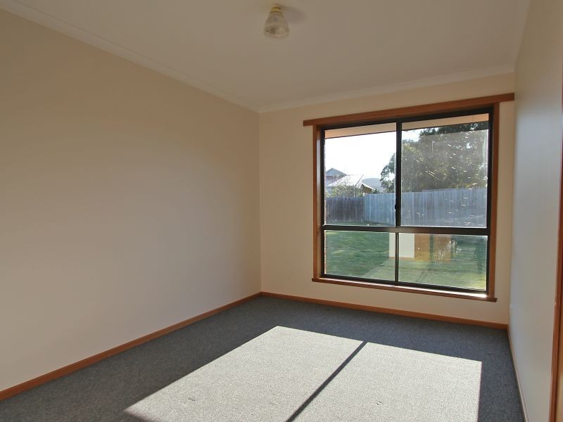 16 Carrington Drive, Margate TAS 7054