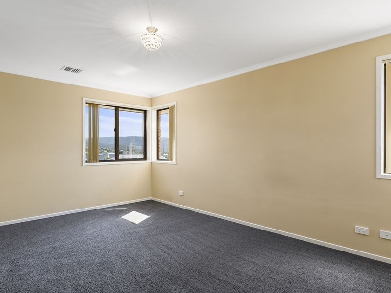 20 Corlacus Drive, Kingston TAS 7050