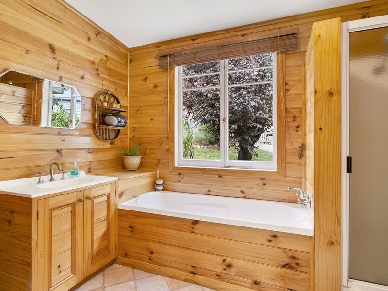 94 Knights Road, Huonville TAS 7109