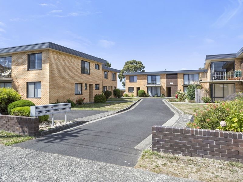 9/13 Windsor Street, Kingston Beach TAS 7050