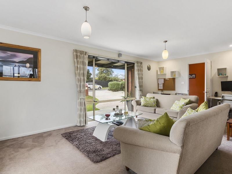 43 Dayspring Drive, Margate TAS 7054