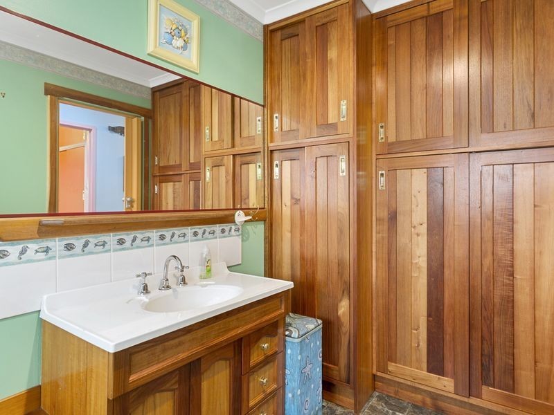 40 Beach Road, Snug TAS 7054