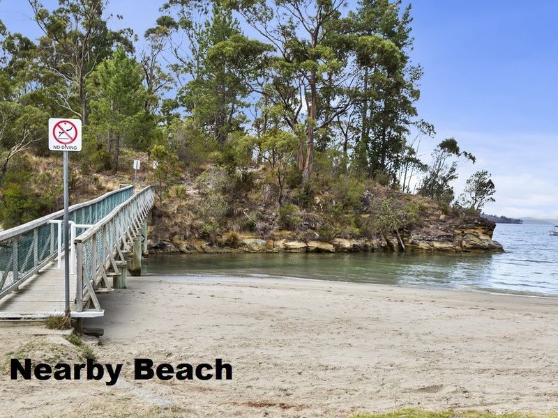 40 Beach Road, Snug TAS 7054