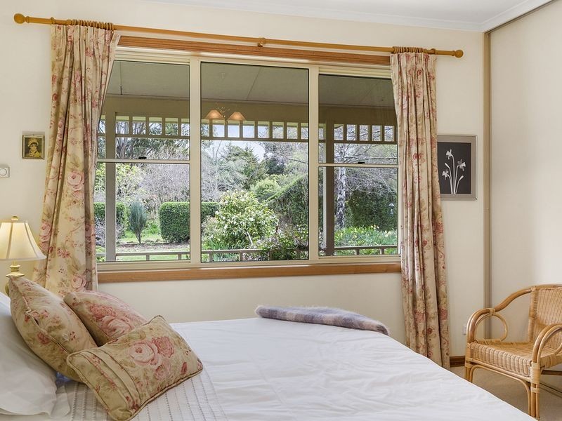 10 Blackwood Grove, Margate TAS 7054