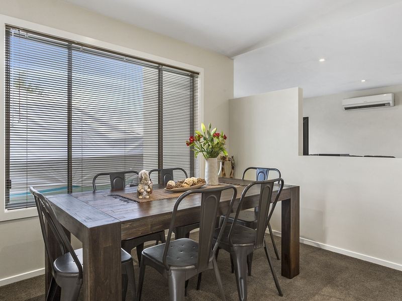 42 Jacaranda Drive, Margate TAS 7054