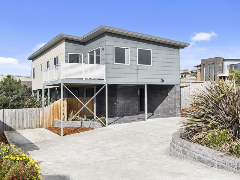 2 Yarraman Drive, Kingston TAS 7050