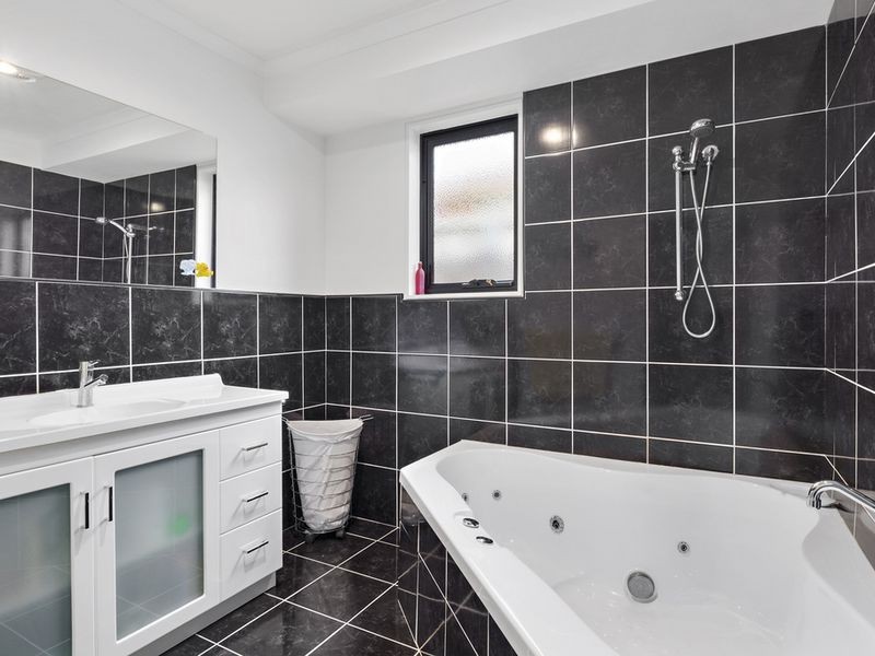 7 Crimson Drive, Margate TAS 7054