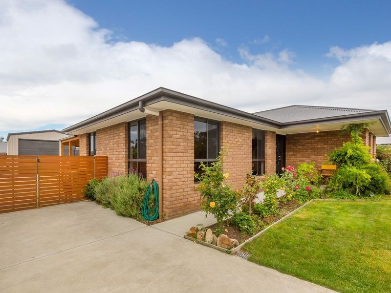54 Incana Road, Margate TAS 7054