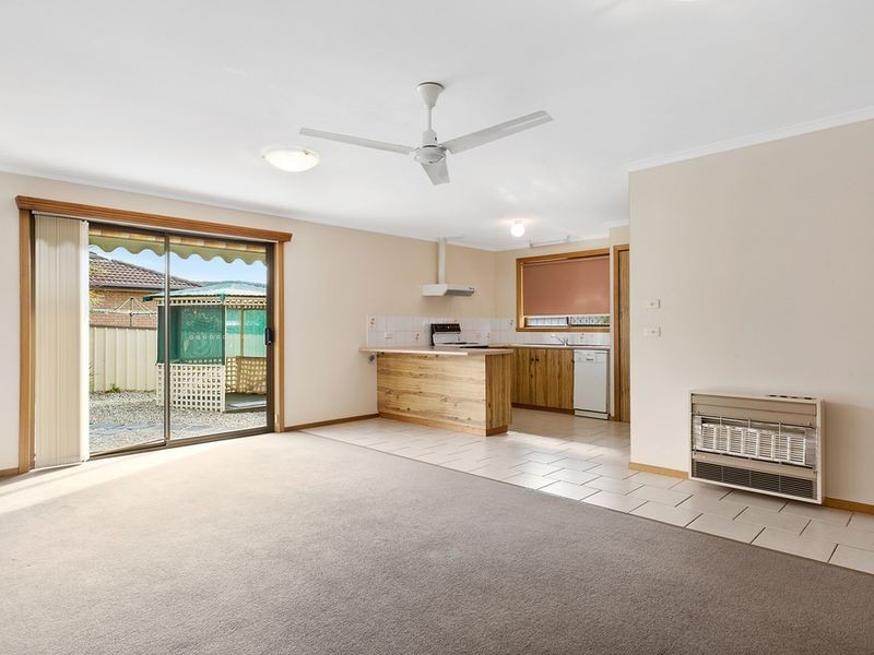Unit 4/4 Beach Road, Margate TAS 7054