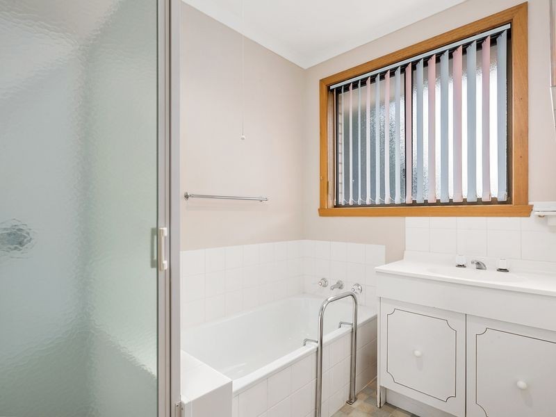 Unit 4/4 Beach Road, Margate TAS 7054