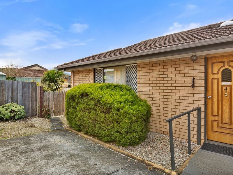Unit 4/4 Beach Road, Margate TAS 7054