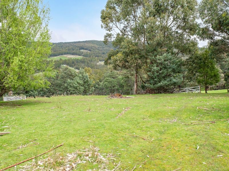 75 Gumpits Road, Birchs Bay TAS 7162