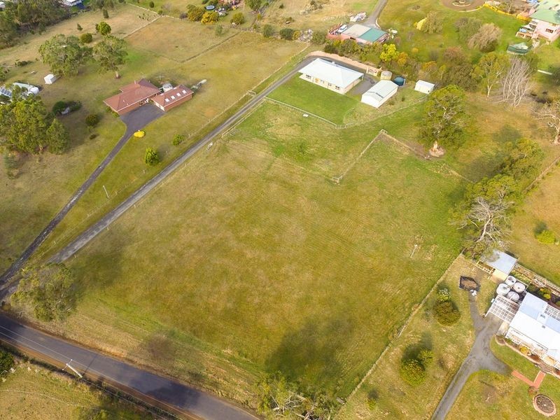 21 Saddle Road, Kettering TAS 7155