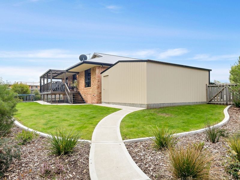 57 Staff Road, Electrona TAS 7054