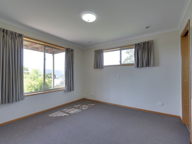 4 Wyburton Place, Margate TAS 7054