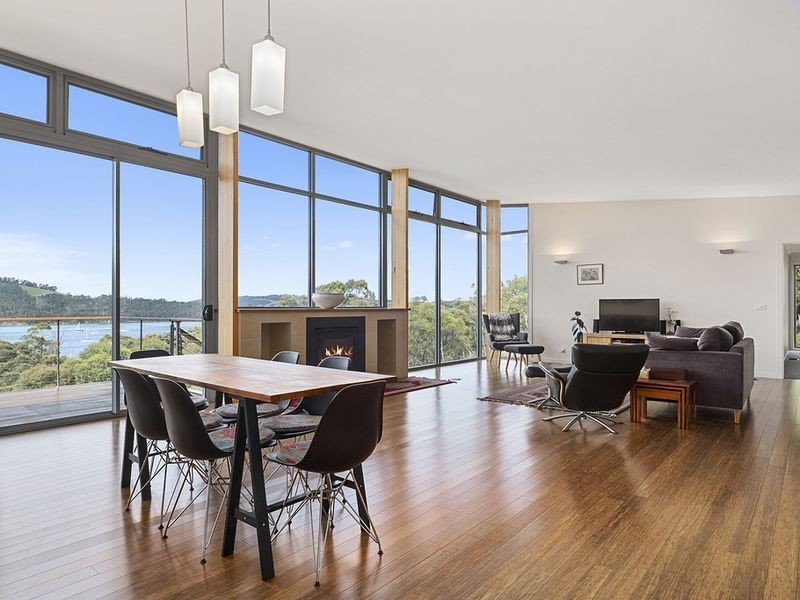 15 Warremar Way, Oyster Cove TAS 7150