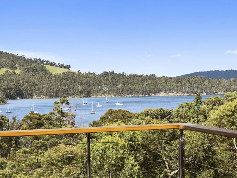 15 Warremar Way, Oyster Cove TAS 7150