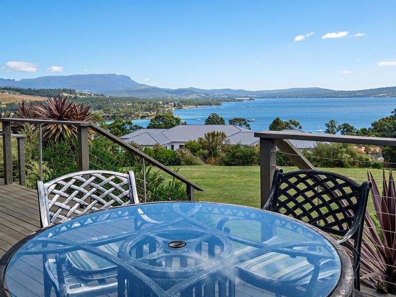 77 Davies Road, Lower Snug TAS 7054