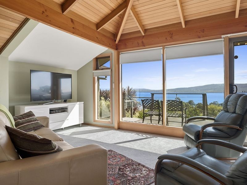 77 Davies Road, Lower Snug TAS 7054