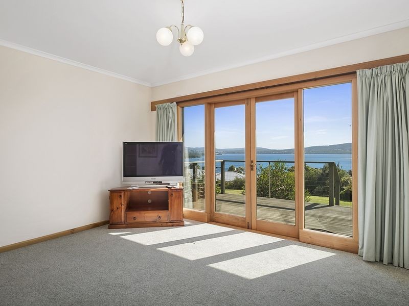 77 Davies Road, Lower Snug TAS 7054