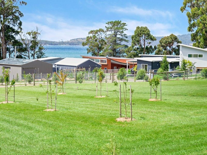 16 Beach Road, Middleton TAS 7163