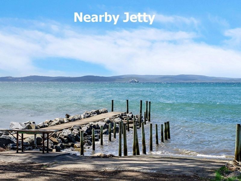 16 Beach Road, Middleton TAS 7163