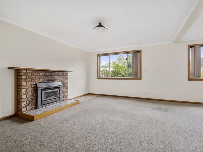 19 Gilles Street, Snug TAS 7054