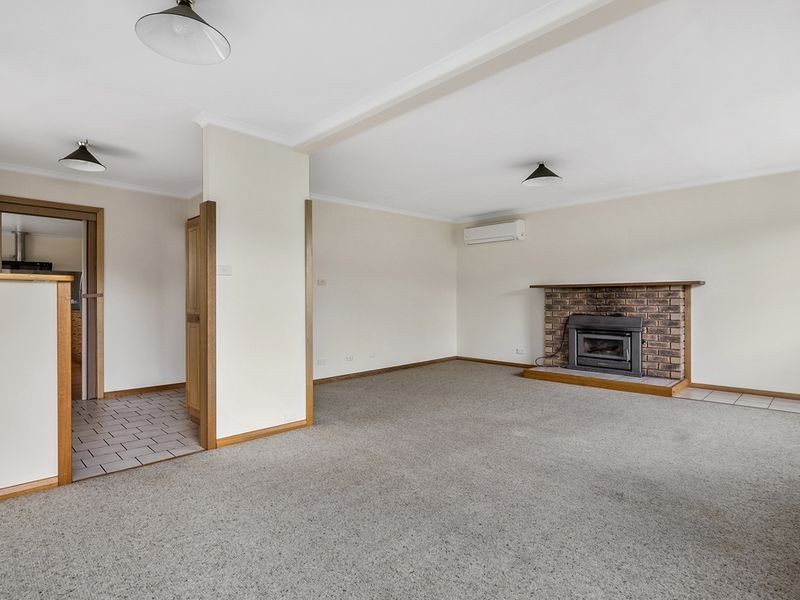 19 Gilles Street, Snug TAS 7054