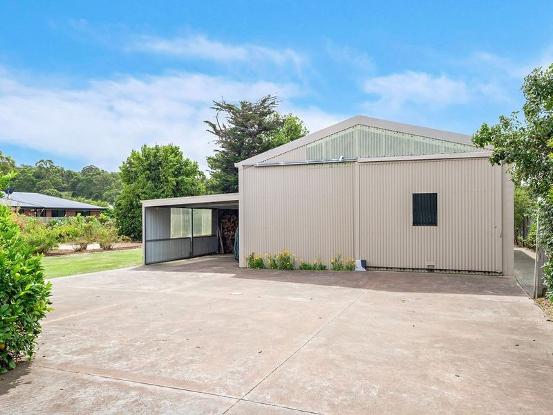 19 Gilles Street, Snug TAS 7054