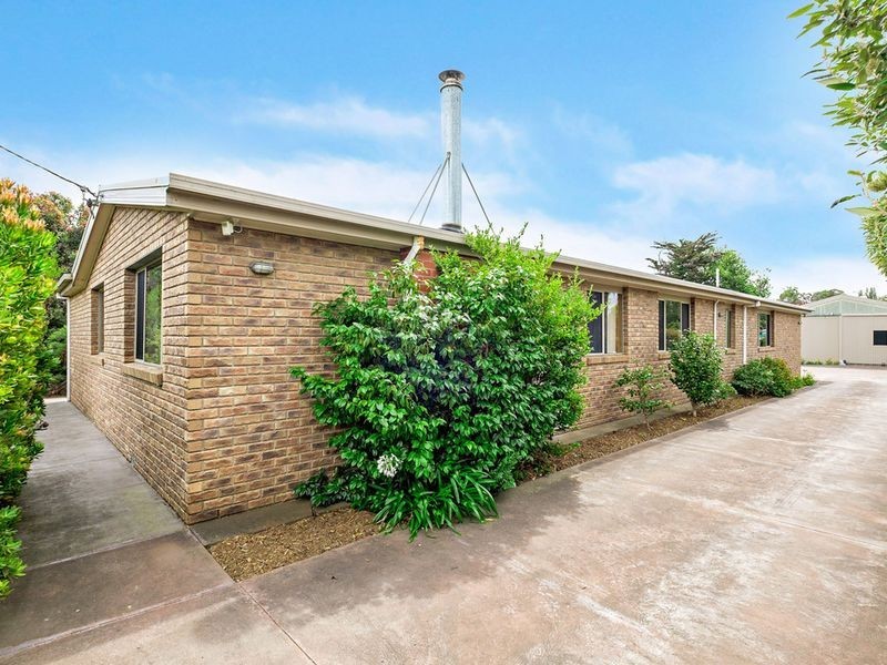 19 Gilles Street, Snug TAS 7054