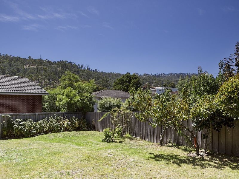 5 Kenton Road, Geilston Bay TAS 7015