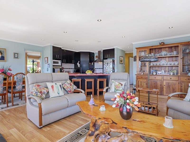 45 Dayspring Drive, Margate TAS 7054