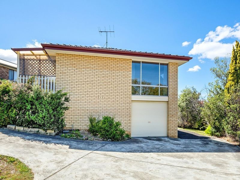 1/39 Tingira Road, Blackmans Bay TAS 7052