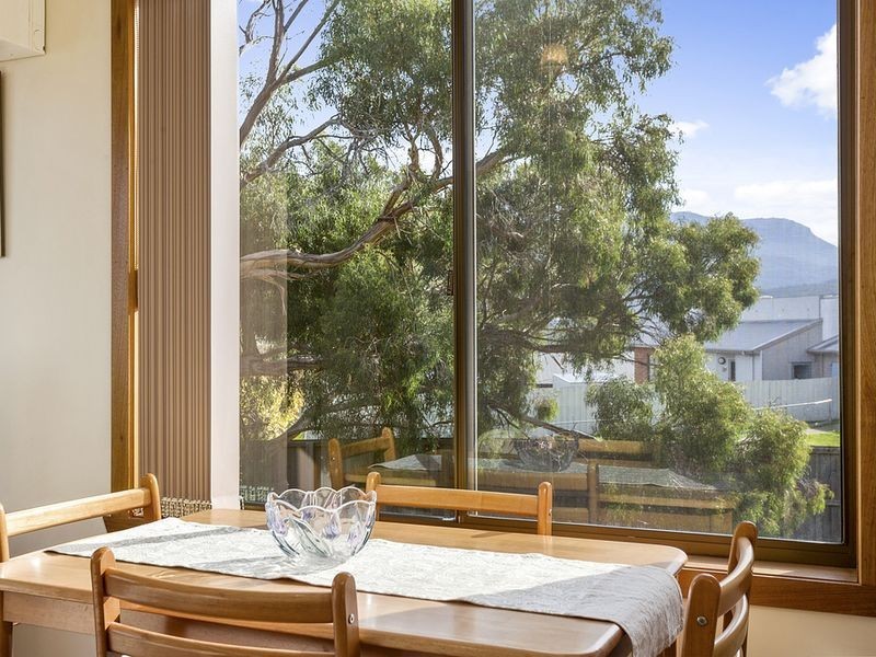 424 Village Drive, Kingston TAS 7050