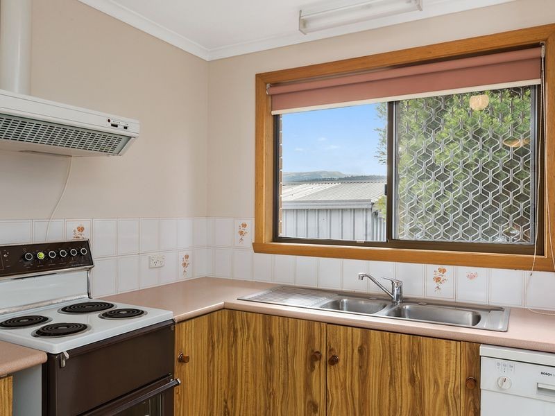 Unit 4/4 Beach Road, Margate TAS 7054