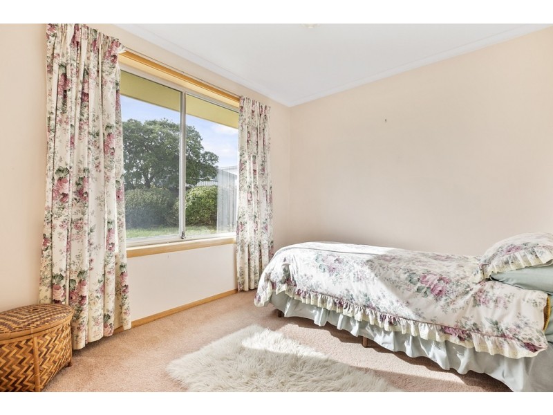 1 Dollery Drive, Kingston TAS 7050