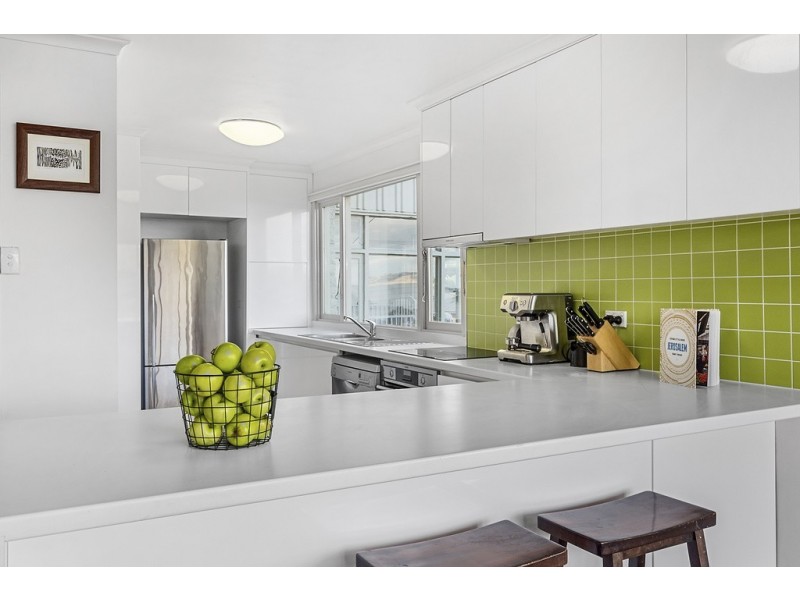 155a Roslyn Avenue, Blackmans Bay TAS 7052