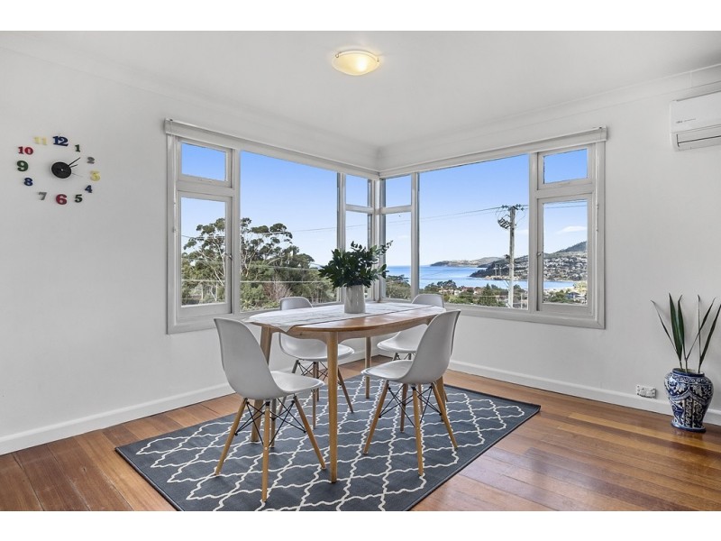 155a Roslyn Avenue, Blackmans Bay TAS 7052