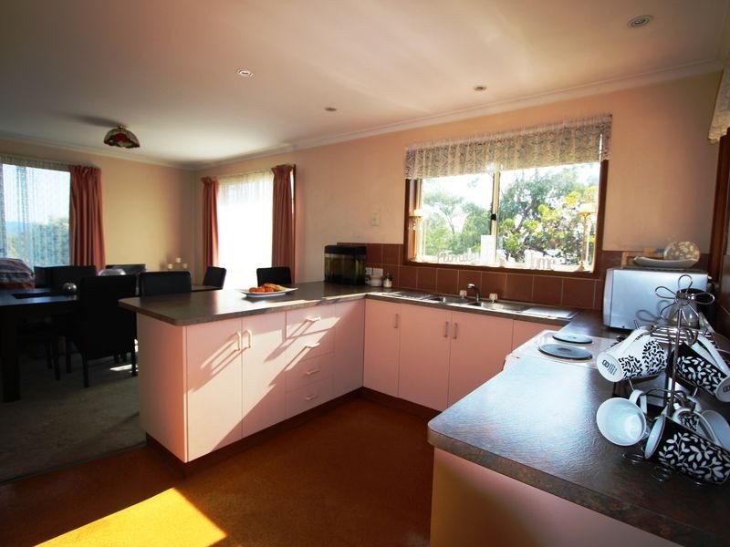 53 Ash Drive, Kingston TAS 7050