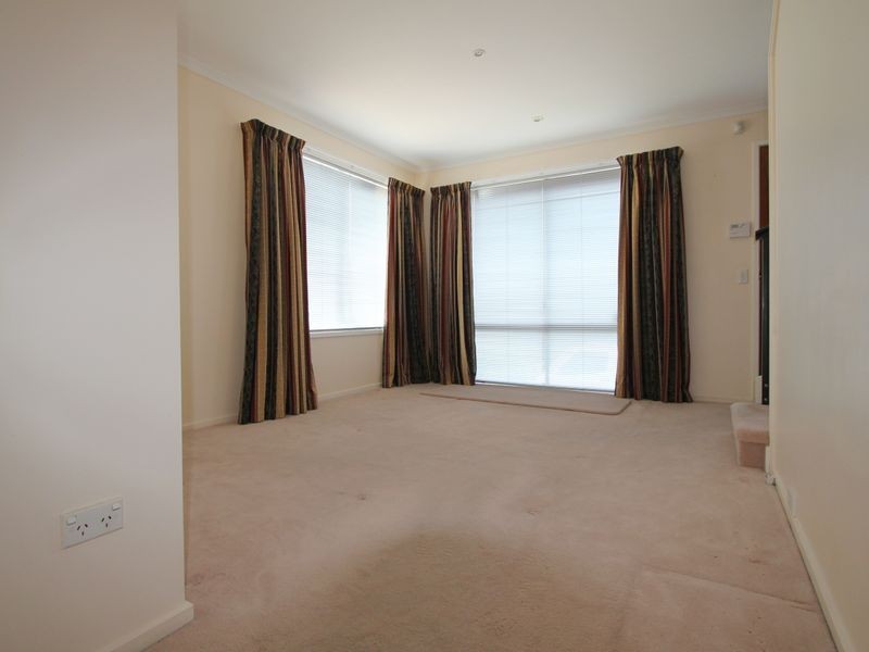 4/14 Opal Drive, Blackmans Bay TAS 7052