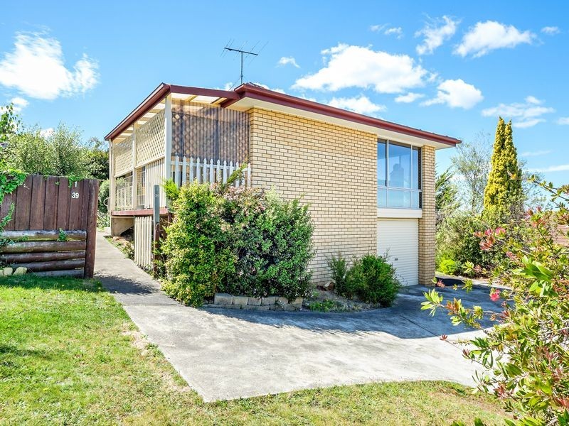 1/39 Tingira Road, Blackmans Bay TAS 7052