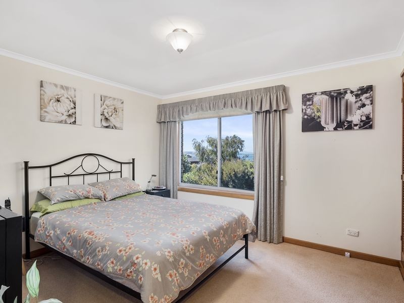 1/39 Tingira Road, Blackmans Bay TAS 7052