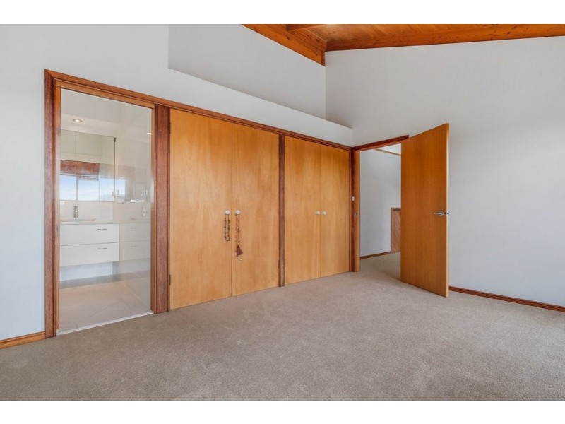 27 Balleny Drive, Oyster Cove TAS 7150