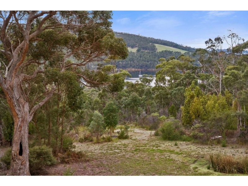 27 Balleny Drive, Oyster Cove TAS 7150