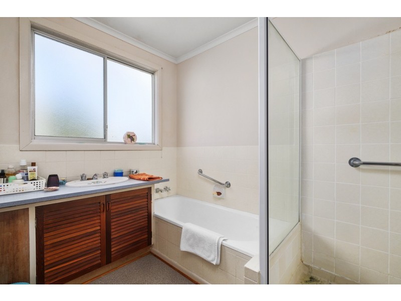 1 Cabarita Street, Lauderdale TAS 7021