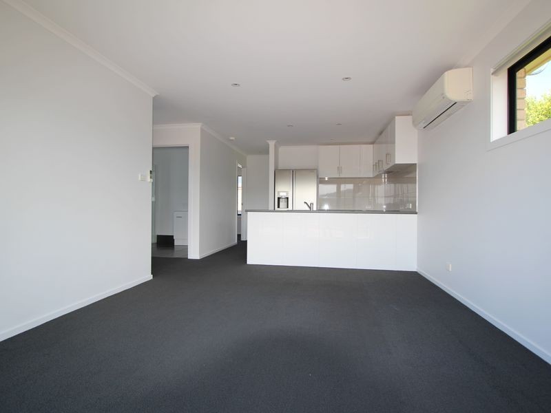 4/33 Beach Road, Margate TAS 7054