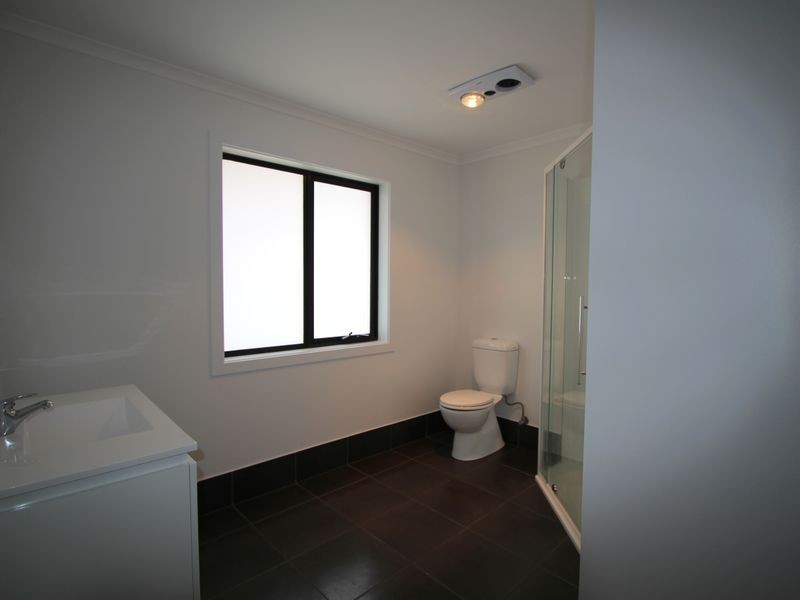 4/33 Beach Road, Margate TAS 7054