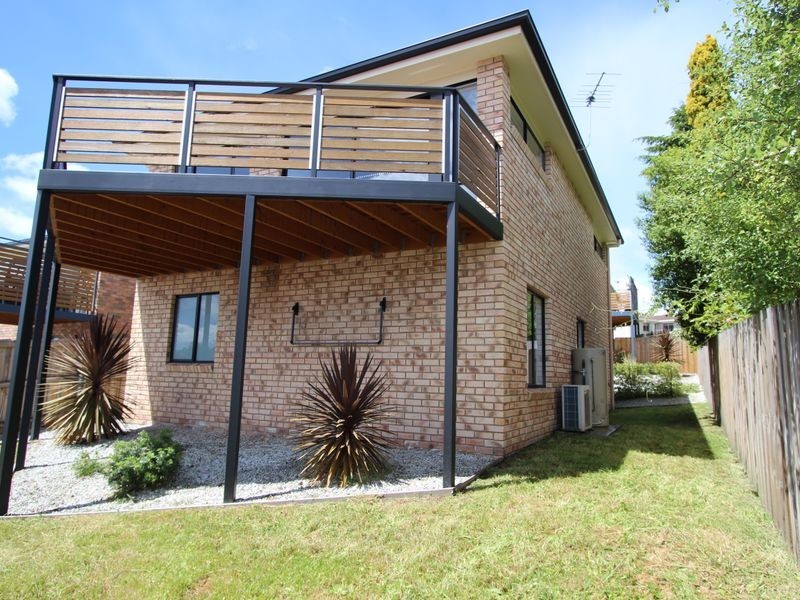 4/33 Beach Road, Margate TAS 7054